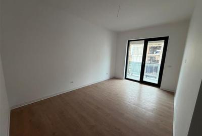 Apartament cu 3 camere decomandat în Nord - 10