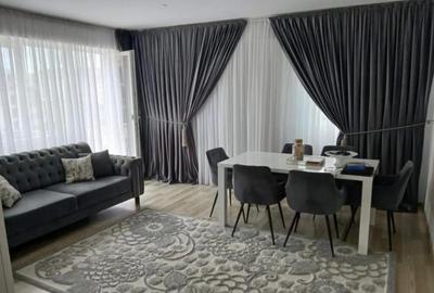 Apartament cu 3 camere decomandat în Tractorul - 7