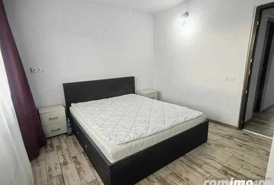 3 camere decomandate zona Torontalului - 1