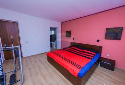 Casă cu 4 camere cu Teren 2834 Mp în Bozânta Mare - 11
