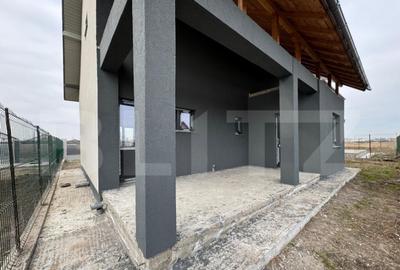 Casa semi-finisata P + M, 110 mp utili, teren 339 mp, Piel - 17