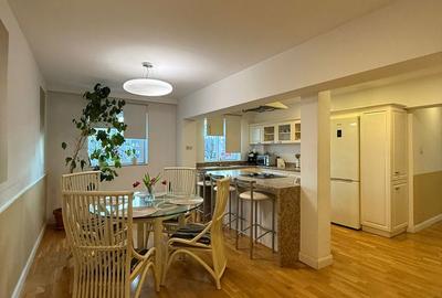 Apartament cu 4 camere în Central - 11