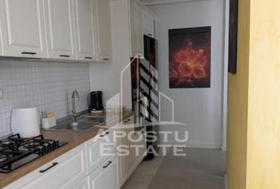Apartament cu 3 camere semidecomandat în Circumvalațiunii - 13