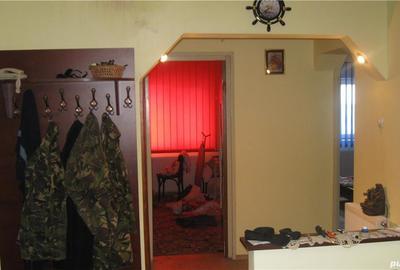 Apartament cu 3 camere decomandat în Câmpia Turzii - 3
