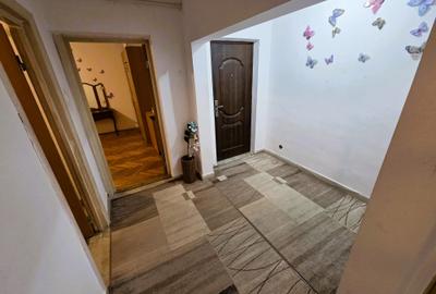 Apartament cu 3 camere în Central - 3