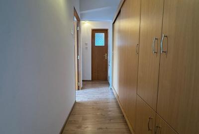 Apartament cu 3 camere decomandat în Crângași - 9
