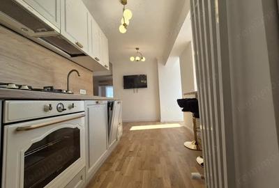 Apartament cu 3 camere decomandat în Central - 3
