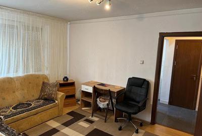 Apartament cu 2 camere semidecomandat în Centru Civic - 4