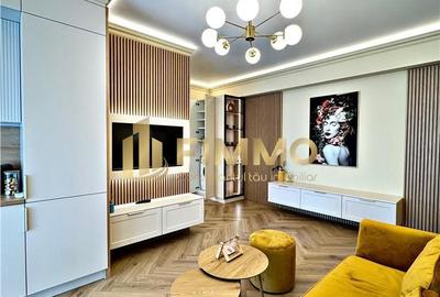 Apartament cu 3 camere semidecomandat, mobilat în Central - 1