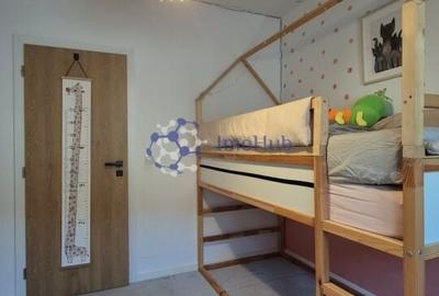 Duplex cu 4 camere cu Canalizare în Bucium - 13