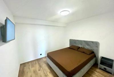 Ofer spre inchiriere garsoniera in zona 13 Septembrie - 3