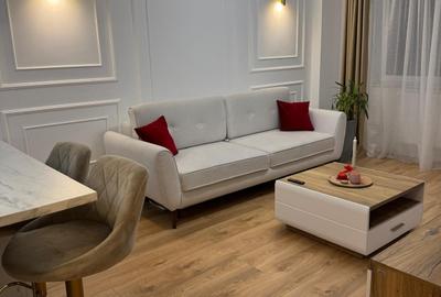 Apartament cu 2 camere semidecomandat în Mărăști