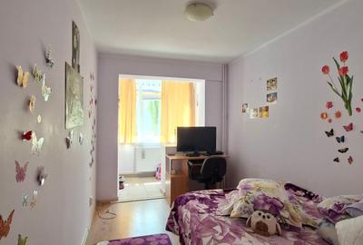 Apartament cu 3 camere în Micro 40 - 7