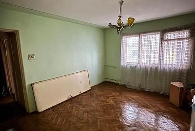 Apartament cu 3 camere în Central - 3