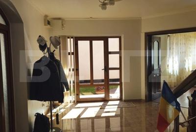 Oportunitate Unica  Vila de Vis in Zona Centrala si doua spatii comerciale - 9
