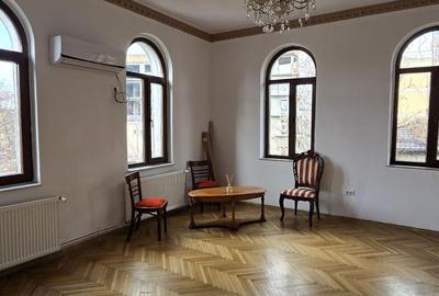 Spatiu generos de inchiriat- 4 camere in stil vintage - 2