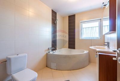 Casa spatioasa langa Bucuresti - mobilata, utilata, gata de mutat! - 22