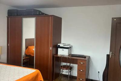 Apartament 2 camere, etaj 3 - mobilat ?i utilat Apartament 2 camere, etaj 3 - mobilat ?i utilat - 2