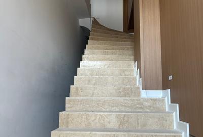 Birou, de 120 mp, în Peninsula - 8