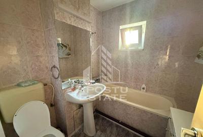 Apartament cu 4 camere decomandat în Lipovei - 3