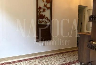 Apartament cu 3 camere semidecomandat în Central - 3