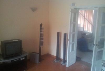 Casă cu 6 camere cu Canalizare în Agigea - 2