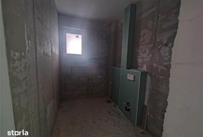 Apartament cu 3 camere decomandat în Șcheia - 1