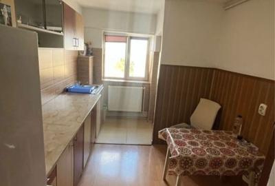 Apartament cu 3 camere decomandat în Central - 8