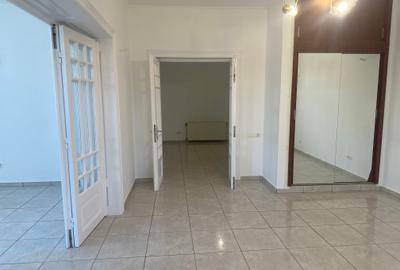 Apartament 3 camere in zona Brancoveanu/ 3Room Apartment in Brancoveanu area - 2
