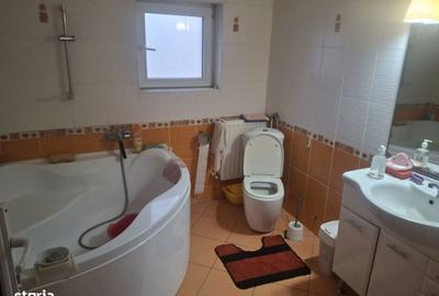 Casă cu 5 camere cu Teren 400 Mp în Sângeorgiu de Mureș - 8