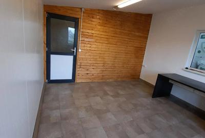Spațiu comercial, de 200 mp, în Sicrita - 6