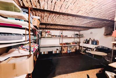 Casa cocheta in zona centrala cu potential si functionalitate excelenta - 10