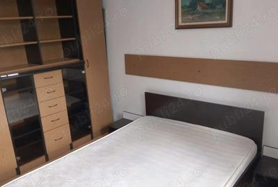 Apartament cu 4 camere decomandat în 1 Mai - 3