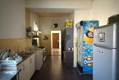 Casă spațioasă + teren generos, ideală pentru pensiune sau locuință de familie – - 11