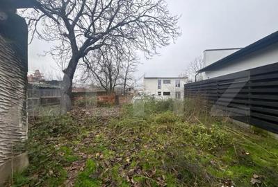 Teren de 267 mp, în George Enescu - 1