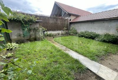 Casă cu 5 camere cu Teren 287 Mp în Central - 7