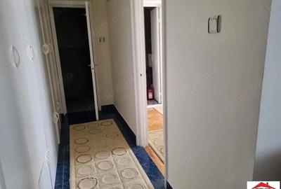 Apartament cu 3 camere în Central - 4