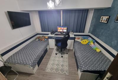 Apartament zona Poarta 6 - 4