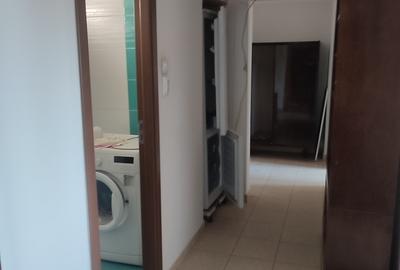 Apartament cu 2 camere decomandat în Turda