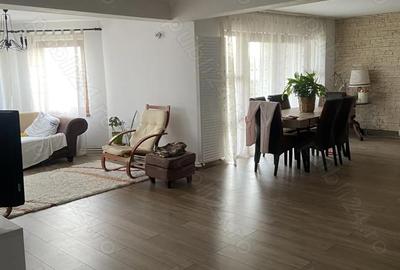 Casă cu 4 camere în Central - 5