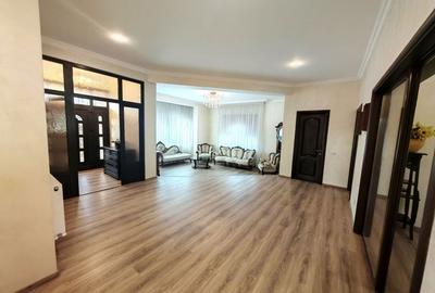 Casă cu 4 camere în Central - 7