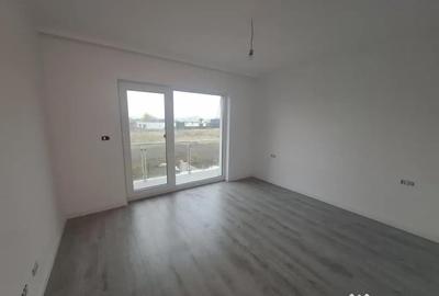 Casă cu 5 camere cu Teren 40 Mp în Gai - 6