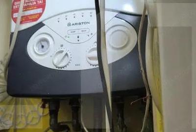 Casa,6 camere ,curte comuna in zona buna - 6