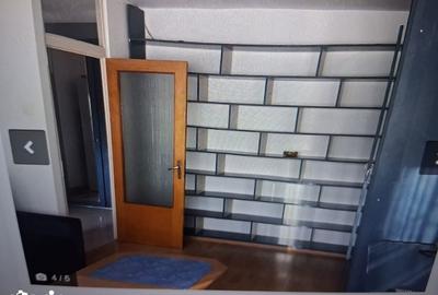 Garsonieră decomandată în Tei - 5