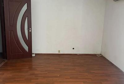 Apartament cu 2 camere decomandat în Central - 4