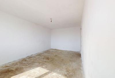 Apartament cu 4 camere decomandat în Alexandriei - 4