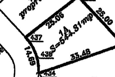 Teren de 544 mp, în Central - 2