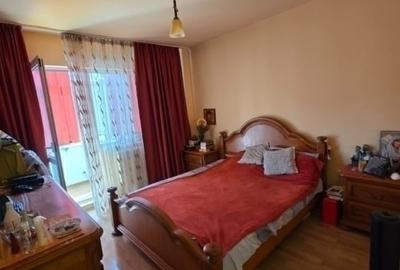 Apartament cu 4 camere semidecomandat în Tătărași - 12