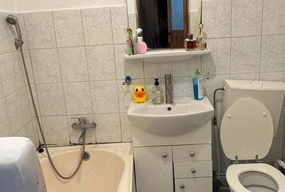 Inchiriez casa 3 camere - 3