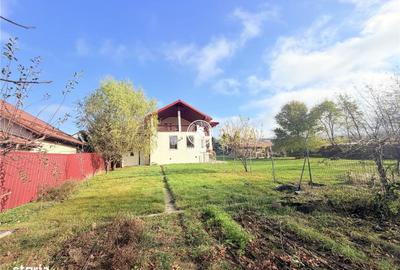 Casă cu 4 camere cu Teren 1670 Mp în Bârnova - 15